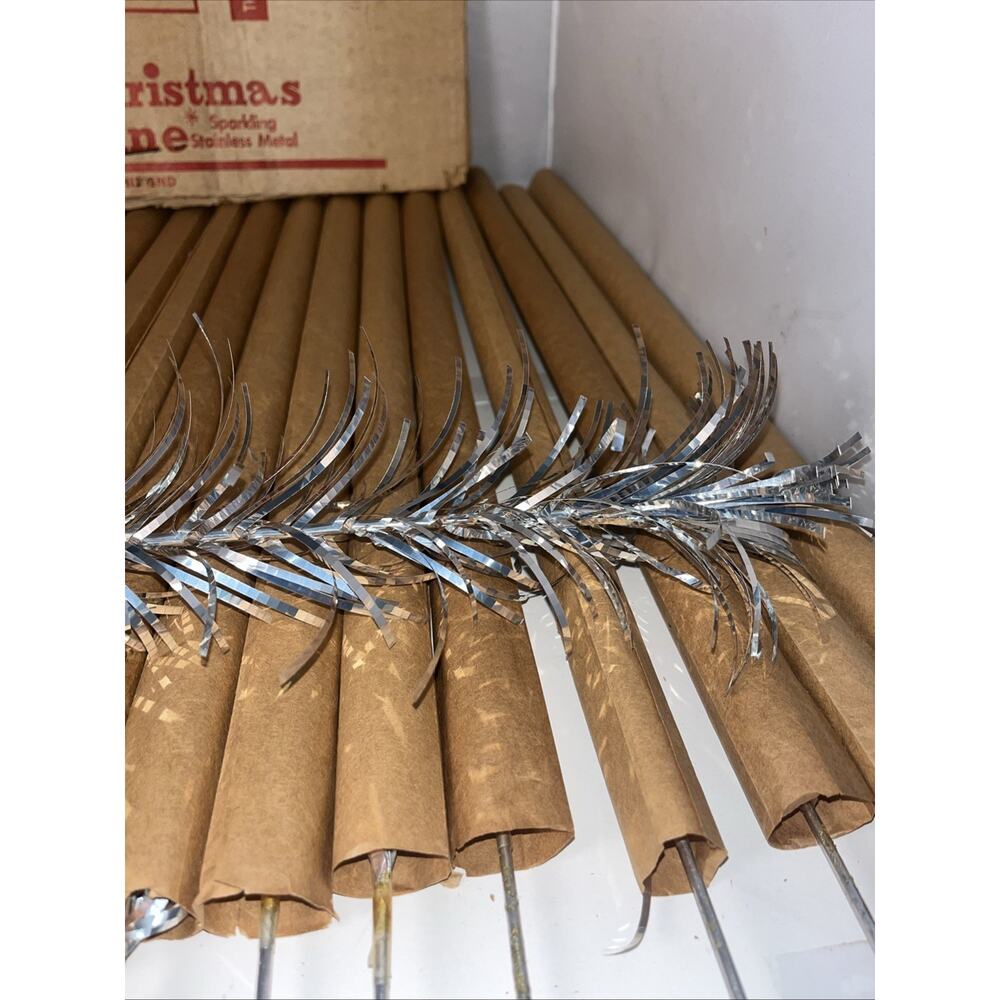Vintage “Sparkler” Pom Pom Aluminum Christmas Tree 25 Replacement Branches - Picture 8 of 9